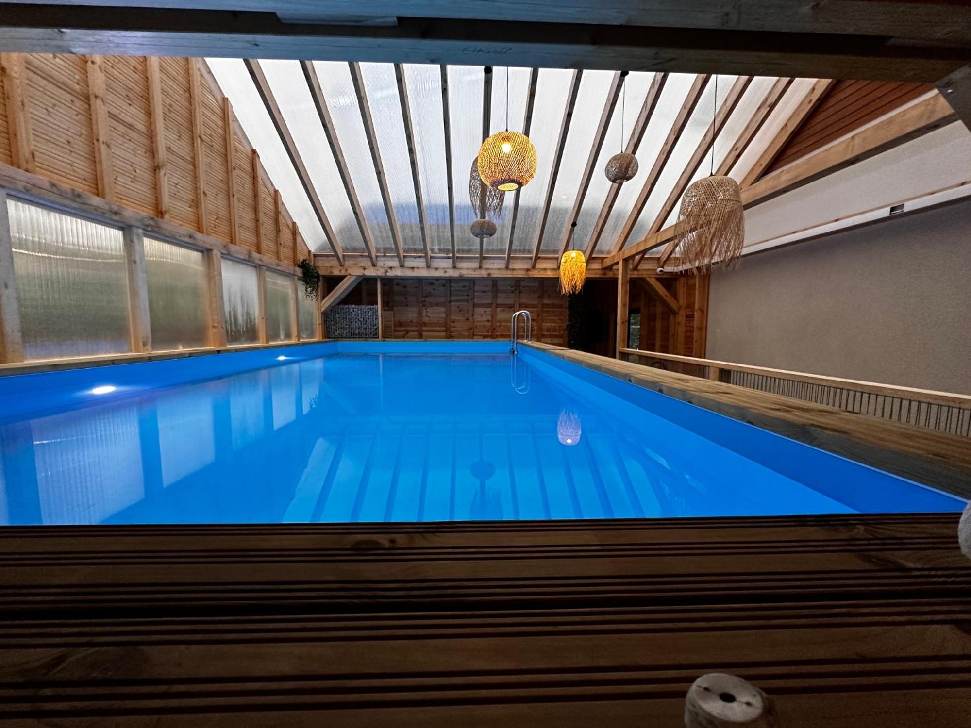 Domki Zlote Piaski Kryty Basen Sauna Jacuzzi Jastrzębia Góra Exterior foto